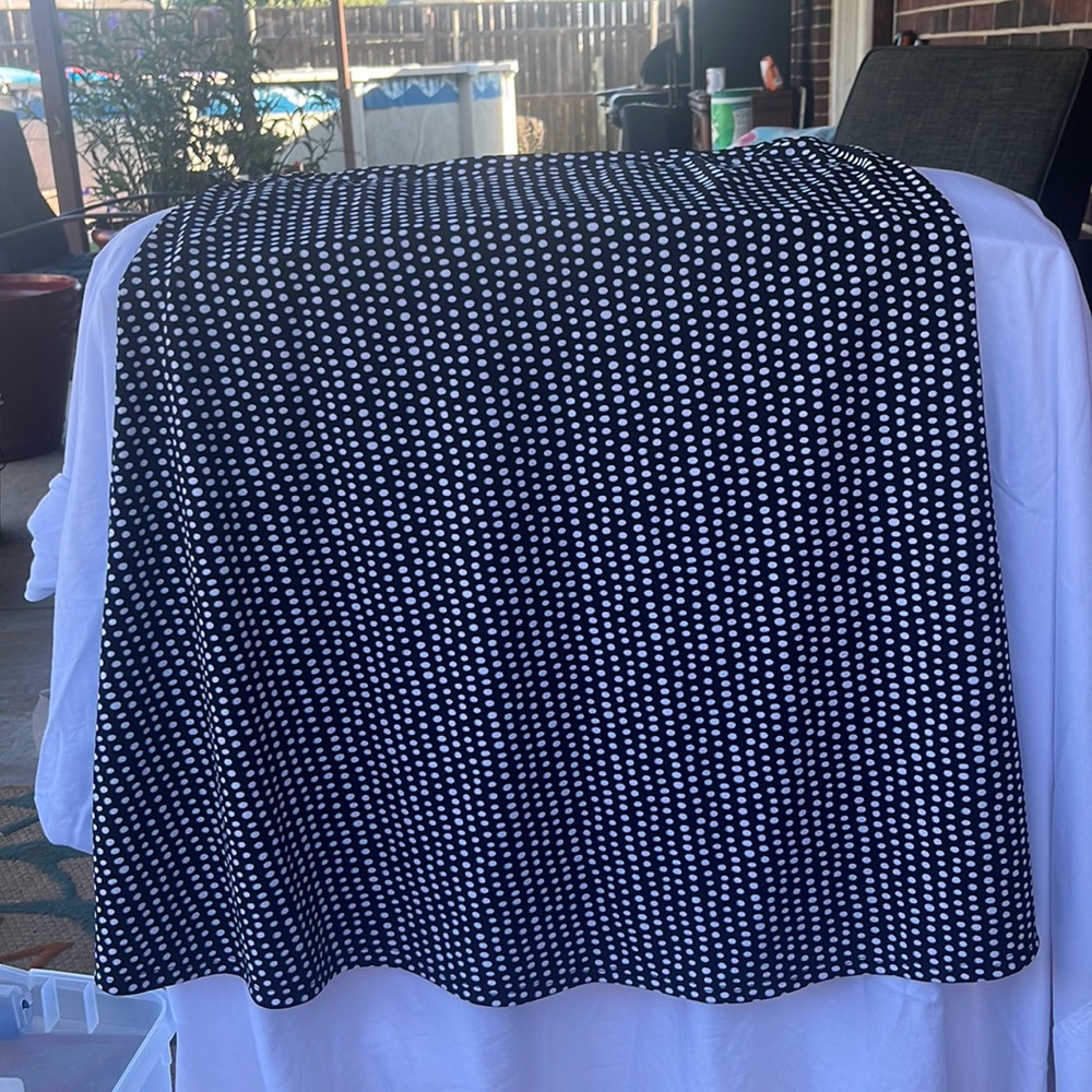 Black and white polkadot, A-line skirt Sz M